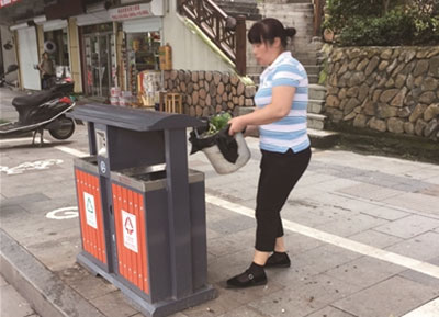 环保果壳箱岂能“随意倾倒”