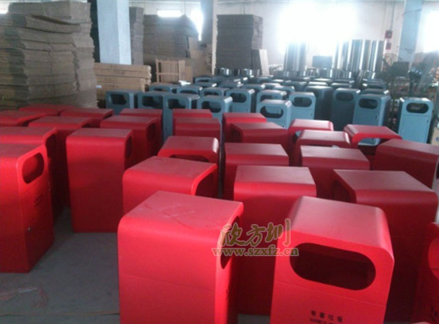  华体会com
钢制垃圾桶 入驻重庆垃圾桶市场