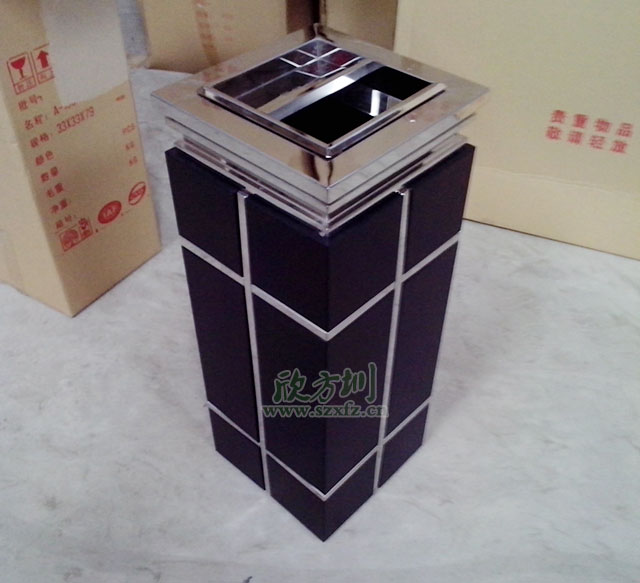 华体会com
室内垃圾桶 堪称家居艺术品