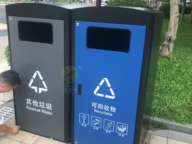 深圳福田240升两分类箱体套桶道路户外垃圾桶罩