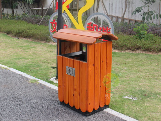 木屋户外钢木单桶垃圾桶-华体会com
钢木垃圾桶厂家