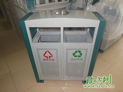 户外环保,首选华体会com
户外冲孔全钢垃圾桶