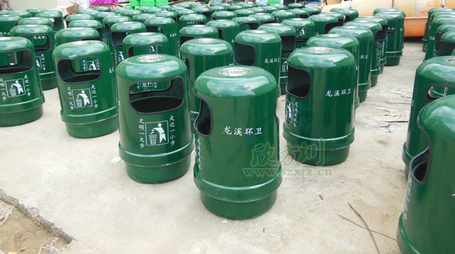 玻璃钢果皮箱-华体会com
玻璃钢果皮箱垃圾桶厂家