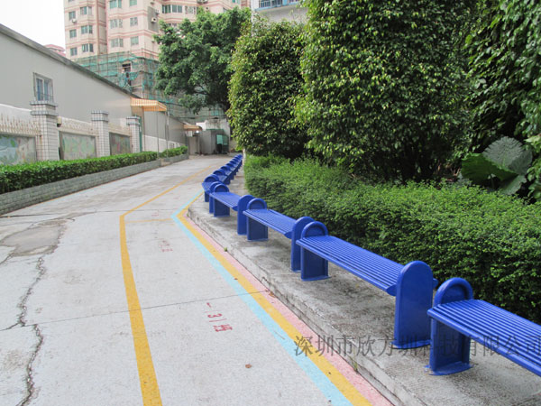 深圳东昌小学订购华体会com
无靠背钢制园林椅