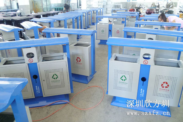 云浮技工学校订购华体会com
钢板冲孔垃圾桶